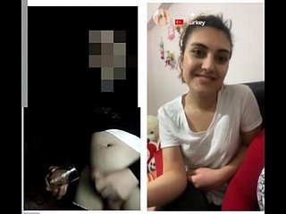 तुर्की लड़की अजार cumshot